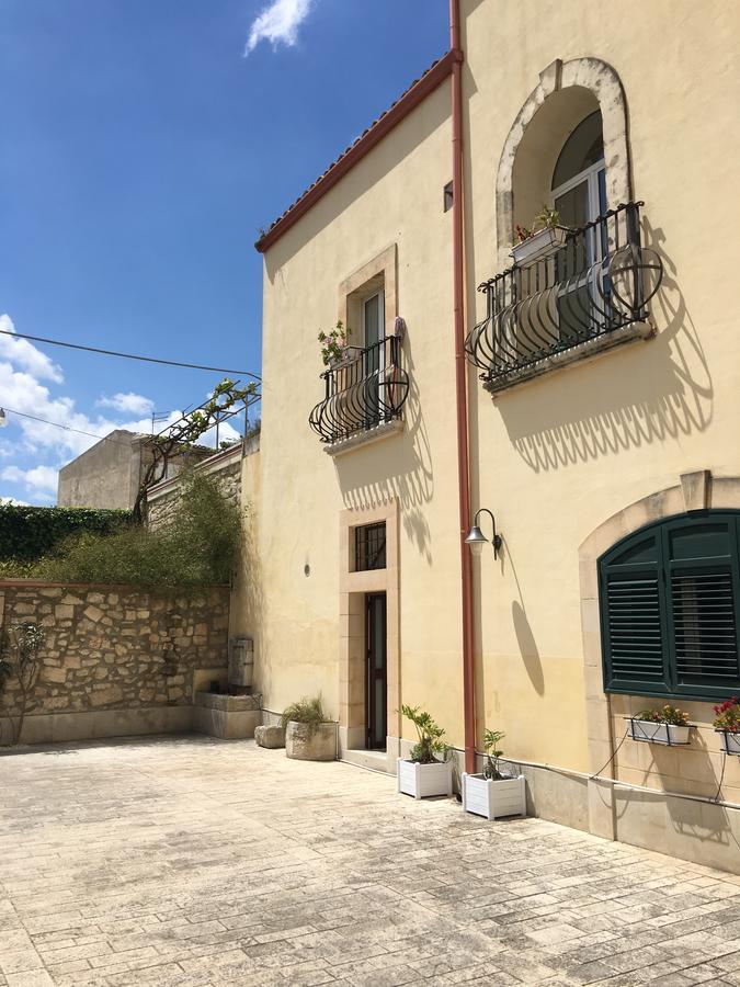 רגוזה Le Fioriere Affittacamere E Casa Vacanze מראה חיצוני תמונה